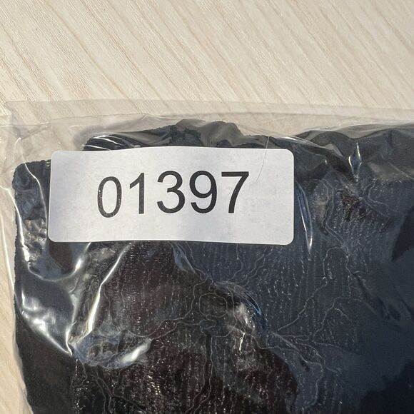 NWT En Focus Studio Black Sheath Dress 8 Demure Classy Lace Sleeves Feminine - Picture 8 of 8